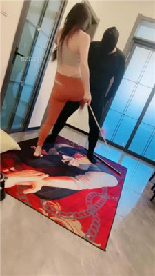 图片[14]_【芷镜小主】重度提档训练/闻舔裸足运动鞋_HD绳艺资源