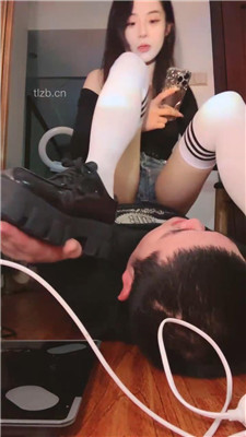 图片[16]_【不知名美女】皮鞋过膝白袜调应聘狗奴_HD绳艺资源