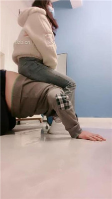 图片[4]_【桃子老师】揪耳朵/骑马爬行/喂圣水/虐乳_HD绳艺资源