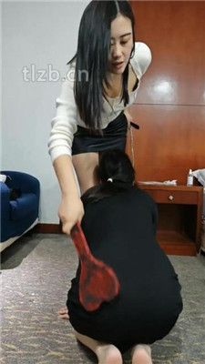 图片[13]_【月炎】母畜-口喂酸奶/腿绞/骑马/鞋抽耳光_HD绳艺资源