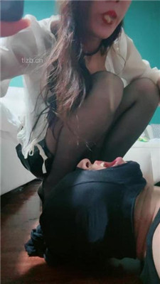 图片[6]_【长沙雪王】贱奴黑丝高跟磕头求虐_HD绳艺资源