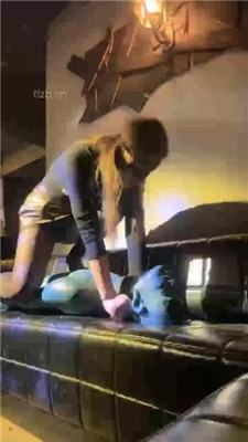 图片[11]_【绿色森林】滴蜡/黑丝诱惑踩虐_HD绳艺资源