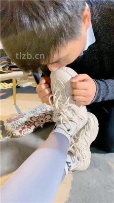 【冰诺】运动后原味鞋袜辱狗_HD绳艺资源