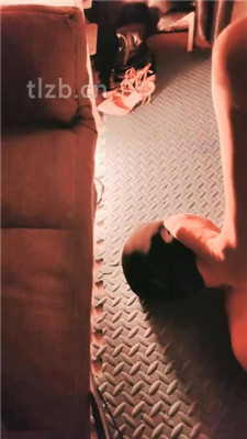 图片[9]_【兰芯大人】狗笼囚禁艺术舔脚_HD绳艺资源