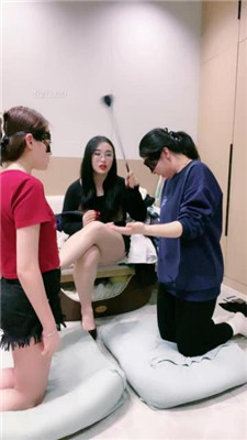 图片[5]_【小羊】双母畜下跪犯贱-训练恋足舔-高跟踩掐脖窒息_HD绳艺资源