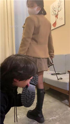 图片[6]_【小怪人】长靴黑丝踩踏碾压/骑马/跪舔臭脚_HD绳艺资源