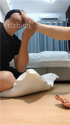 图片[11]_【广州丝主】品尝裸足/闻长靴鞋窝_HD绳艺资源