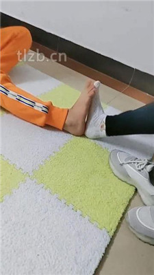 图片[4]_【广东迪迪】运动鞋白袜玩虐母畜【双视角版】_HD绳艺资源