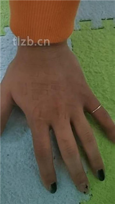 图片[14]_【广东迪迪】运动鞋白袜玩虐母畜【双视角版】_HD绳艺资源