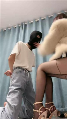 图片[11]_【樱子大人】训练虐乳/转胯爬行/白袜塞嘴全体重踩/提档_HD绳艺资源