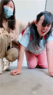 图片[8]_【桃子老师】楼梯间遛狗/踩踏碾压/揪耳朵_HD绳艺资源