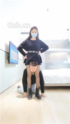 图片[7]_【重庆男神】开发路人S-抽耳光/骑马训练/短靴踩踏/黑丝脚喂酸奶_HD绳艺资源