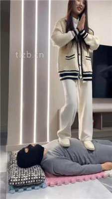 图片[2]_【精神小妹】双S-艺校舞蹈生练习踩踏_HD绳艺资源