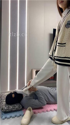 图片[9]_【精神小妹】双S-艺校舞蹈生练习踩踏_HD绳艺资源