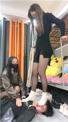 图片[4]_【尤物大大】女生宿舍调-胯下辱/擦鞋器/喝漱口水【双视角版】_HD绳艺资源