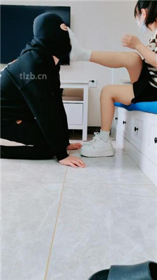 图片[5]_【萌宝儿】手脚并用抽耳光_HD绳艺资源