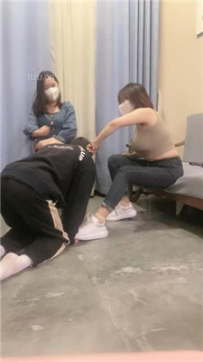 【小怪人】双S-长靴小白鞋虐-揪耳朵/sp/插嘴/骑马转胯_HD绳艺资源