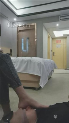 图片[4]_【小妈咪】骑马狗爬/舔白袜裸足_HD绳艺资源