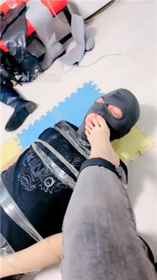 图片[9]_【兔兔大人】胶带绳艺技巧-长靴全体重踩踏_HD绳艺资源