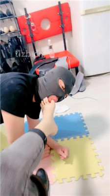 图片[14]_【兔兔大人】胶带绳艺技巧-长靴全体重踩踏_HD绳艺资源