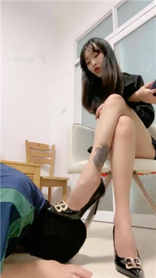 【路子】高跟裸足狂舔专场_HD绳艺资源