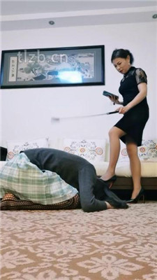 图片[3]_【浮华】继母虐喜欢变装的狗儿子_HD绳艺资源