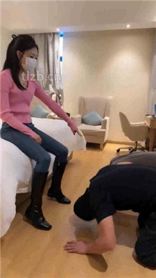 【沐夏夜】暴击口嗨狗-全体重高跟踩手心/鞭刑/重度耳光/圣水干_HD绳艺资源