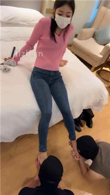 图片[13]_【沐夏夜】暴击口嗨狗-全体重高跟踩手心/鞭刑/重度耳光/圣水干_HD绳艺资源