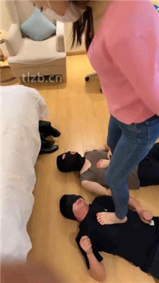 图片[18]_【沐夏夜】暴击口嗨狗-全体重高跟踩手心/鞭刑/重度耳光/圣水干_HD绳艺资源