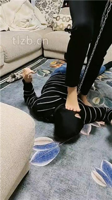 图片[4]_【广东迪迪】狗链遛家奴/舔脏高跟裸足/骑马_HD绳艺资源