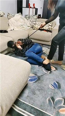 图片[6]_【广东迪迪】狗链遛家奴/舔脏高跟裸足/骑马_HD绳艺资源