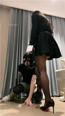 图片[6]_【芊芊Lucky】御姐S首调-高跟踩踏踢裆/黑丝脚插嘴sp_HD绳艺资源