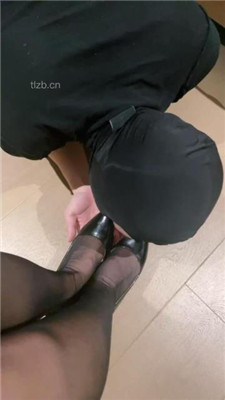 图片[19]_【芊芊Lucky】御姐S首调-高跟踩踏踢裆/黑丝脚插嘴sp_HD绳艺资源