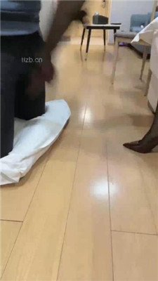 图片[7]_【桃子老师】黑丝脚插嘴踩踏-掐乳-臭脚捂脸【续集】_HD绳艺资源