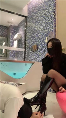 图片[2]_【宝爷】反绑艺术闻舔黑丝高跟/水底窒息_HD绳艺资源