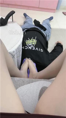 图片[2]_【安主】人形脚垫-吃丝袜犯贱_HD绳艺资源