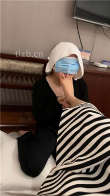 【崔崔】裸足跪舔专场_HD绳艺资源