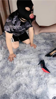 图片[8]_【木兮】高跟黑丝美腿闻舔-踩虐_HD绳艺资源