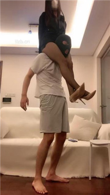 图片[12]_【宝爷】骑脖/抽耳光/吃口水/腿绞窒息/高跟踩乳_HD绳艺资源