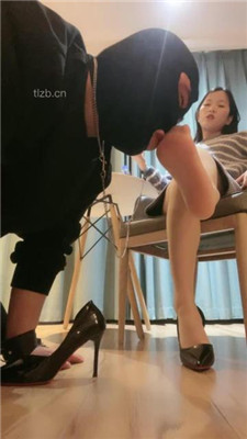 图片[6]_【漫漫】狗链遛狗/高跟臭脚恋足舔_HD绳艺资源