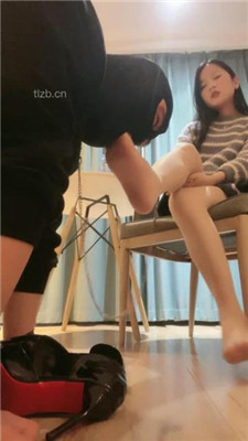 图片[7]_【漫漫】狗链遛狗/高跟臭脚恋足舔_HD绳艺资源