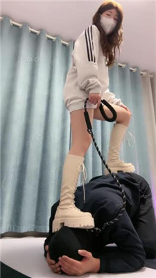 图片[2]_【樱子大人】转胯骑马胯下辱/长靴碾压踩/白袜捂脸_HD绳艺资源