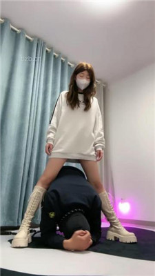 图片[7]_【樱子大人】转胯骑马胯下辱/长靴碾压踩/白袜捂脸_HD绳艺资源