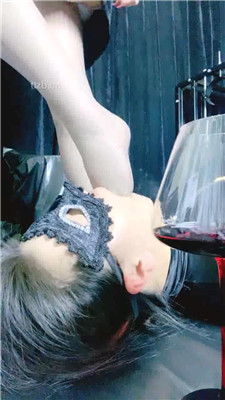 图片[6]_【高傲】母畜-丝袜裸足恋足狂舔/插嘴_HD绳艺资源