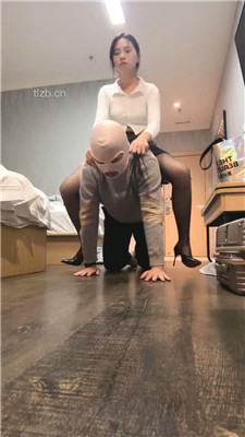 图片[11]_【大一诗诗】迷恋黑丝高跟-胯下辱_HD绳艺资源