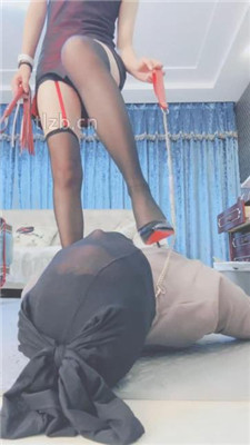 图片[8]_【果儿】遛狗骑马转胯踩脚垫-艺术装置训练【上】_HD绳艺资源