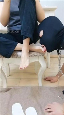 【Belle】近距离裸足恋足舔_HD绳艺资源