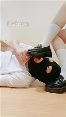 图片[4]_【颜颜S】跪舔学生主皮鞋白袜/深喉/踩踏_HD绳艺资源