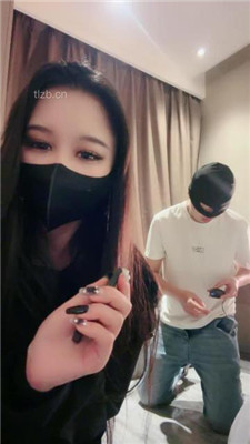 【猫神】长腿模特S-长靴黑丝玩虐榜一大哥_HD绳艺资源