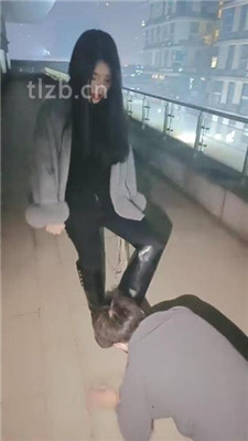 图片[3]_【昭玥】深夜户外-牵狗链遛狗爬行-骑马转胯-踩踏_HD绳艺资源